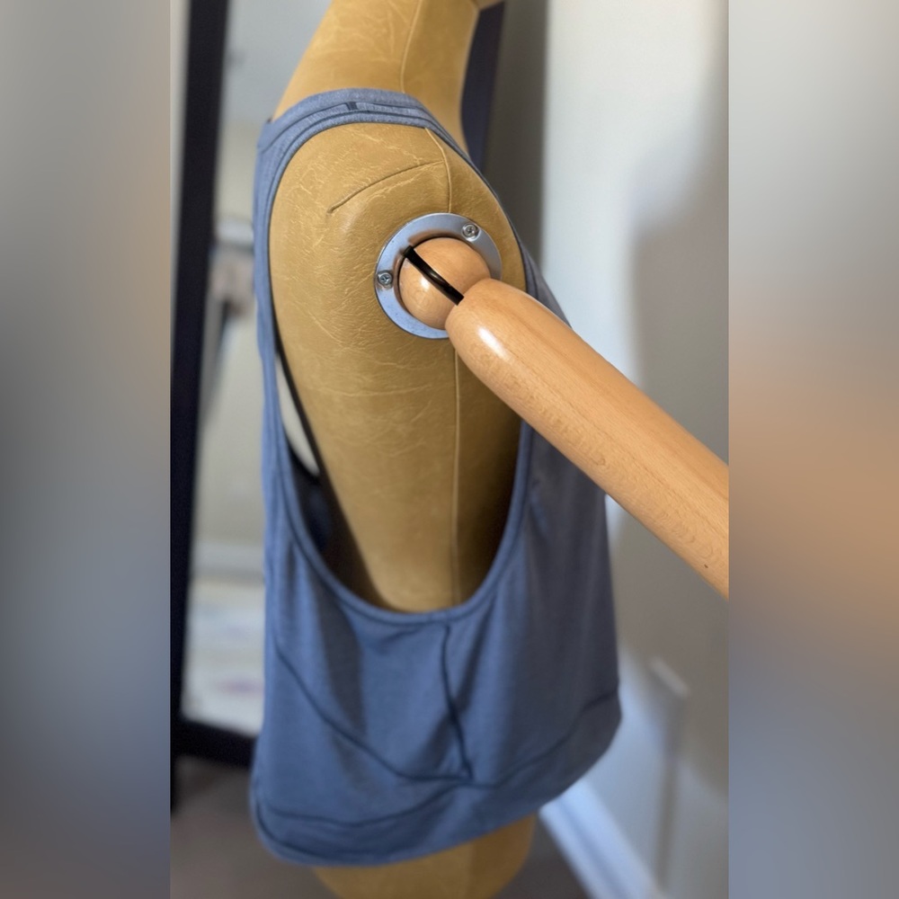 LULULEMON pace perfect tank top, Heather gray - Picture 8 of 8